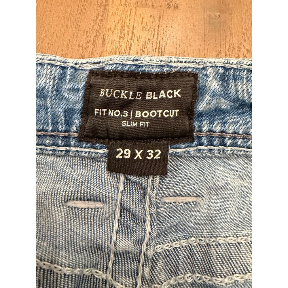 Buckle Black Fit No. 3 Bootcut Jeans Light Wash Slim Fit 29x32 Distressed Hem - Picture 3 of 7